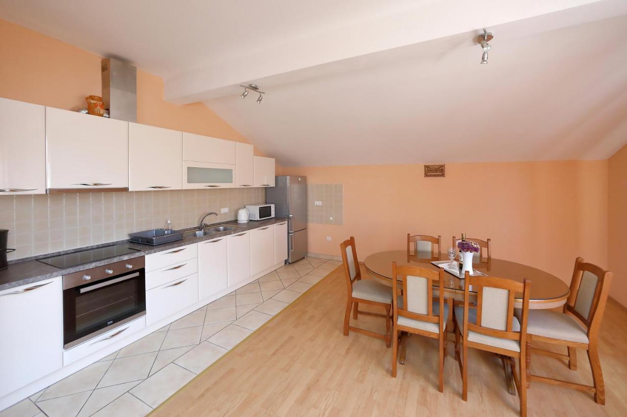 Apartmani Jagoda Bibinje Exterior photo
